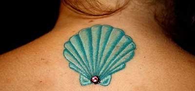 mais uma com tattoo