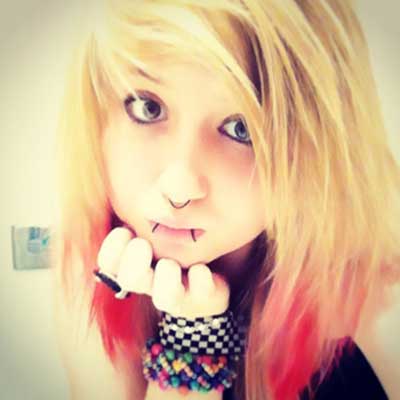 para emos piercing na boca