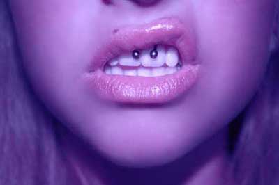 Piercing no Freio Superior da Boca 1 dicas de piercing