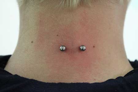 muito estilo Modelo de Piercing Surface